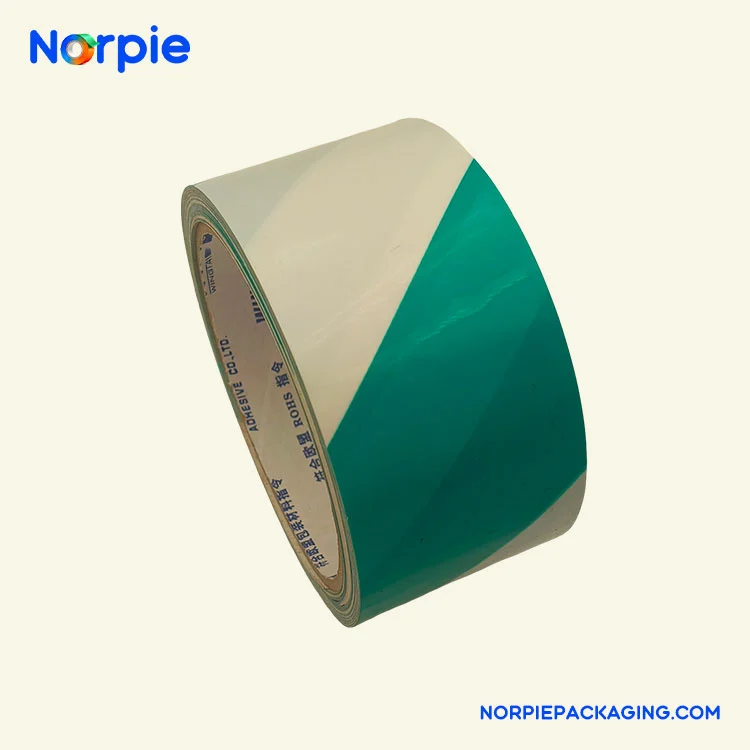 Grøn og hvid advarselstape